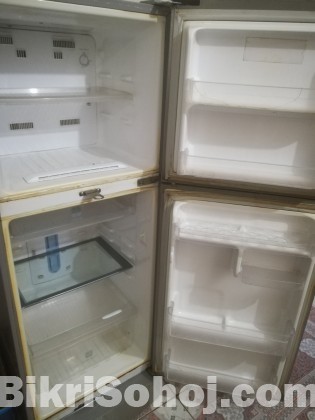 Samsung refrigerator sell হবে